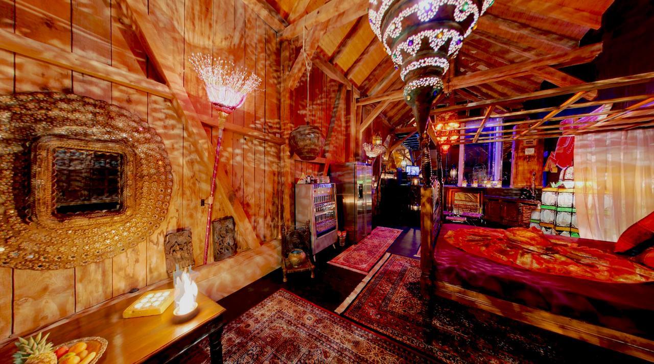 Bijou Hotel / Love And Romance Kallnach Екстер'єр фото