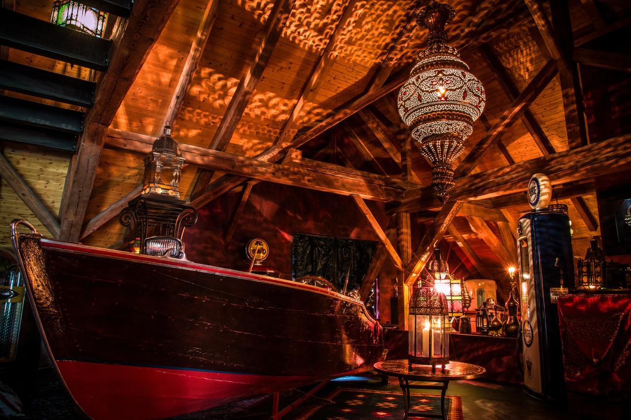 Bijou Hotel / Love And Romance Kallnach Екстер'єр фото